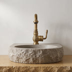 Robinet Lavabo Rétro Orna Bronze Antique — Col de Cygne Sculpté 245 mm