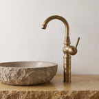 Robinet Vasque Rétro Orna Bronze Antique — Col de Cygne Sculpté 380 mm
