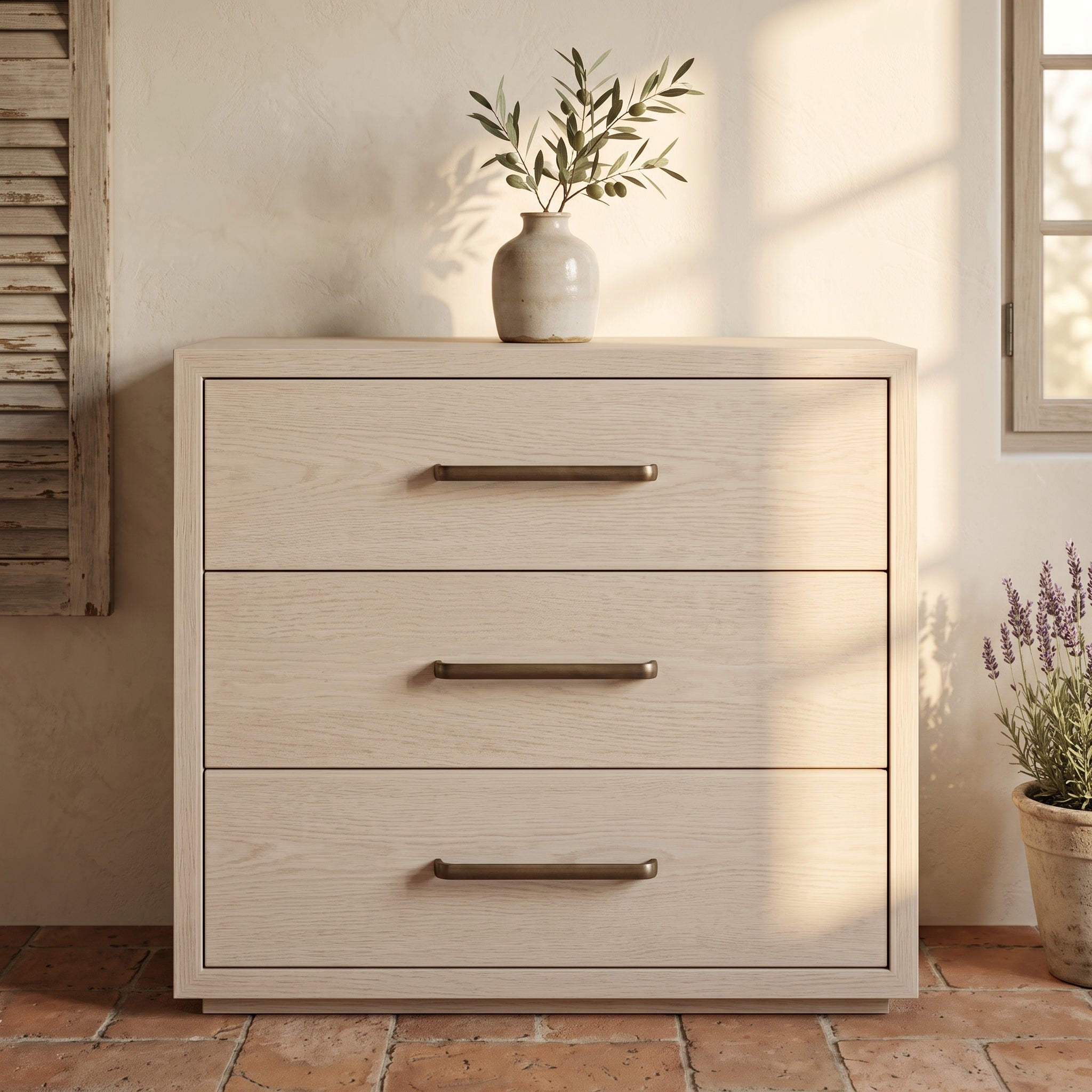 Commode en chêne avec poignées Arco laiton massif