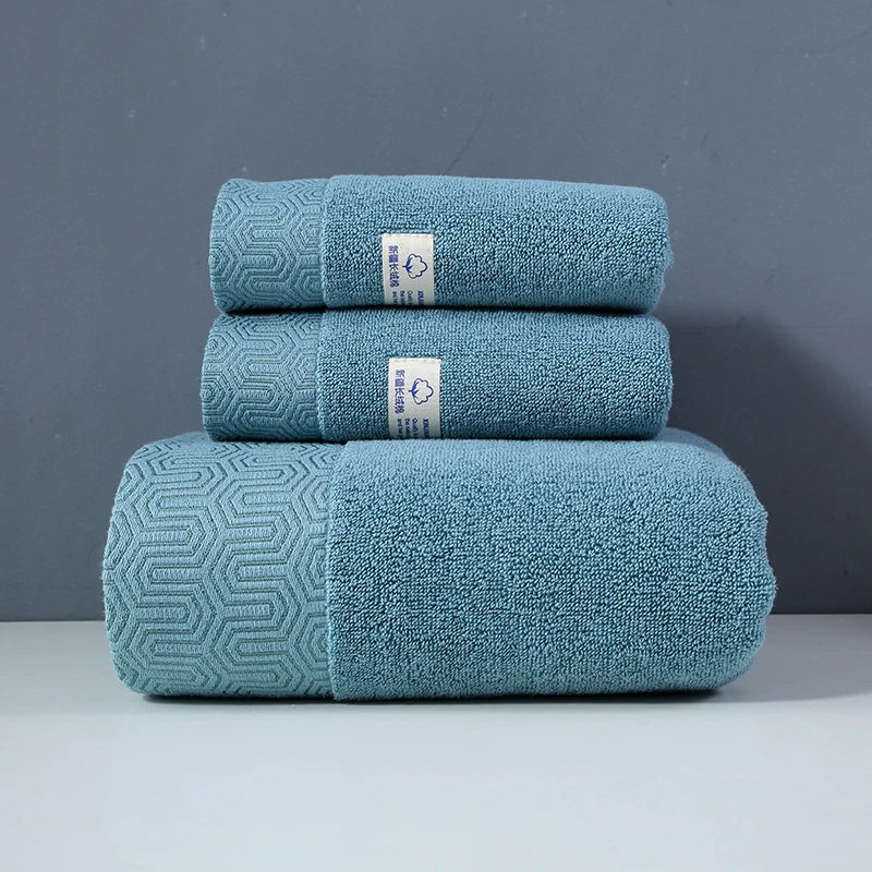 Set de Serviettes de Bain en Coton Peigné – 5 Coloris 3 Tailles