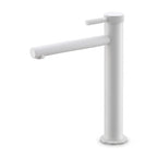 Robinet lavabo Aura blanc mat modèle haut pour vasque, sur fond blanc