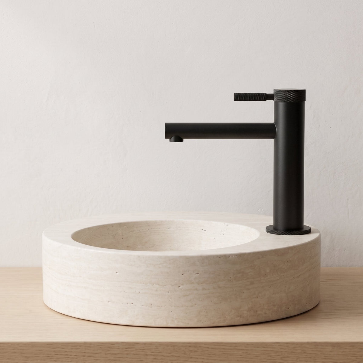 Robinet lavabo Aura noir mat, vue d'ensemble du plan de vasque