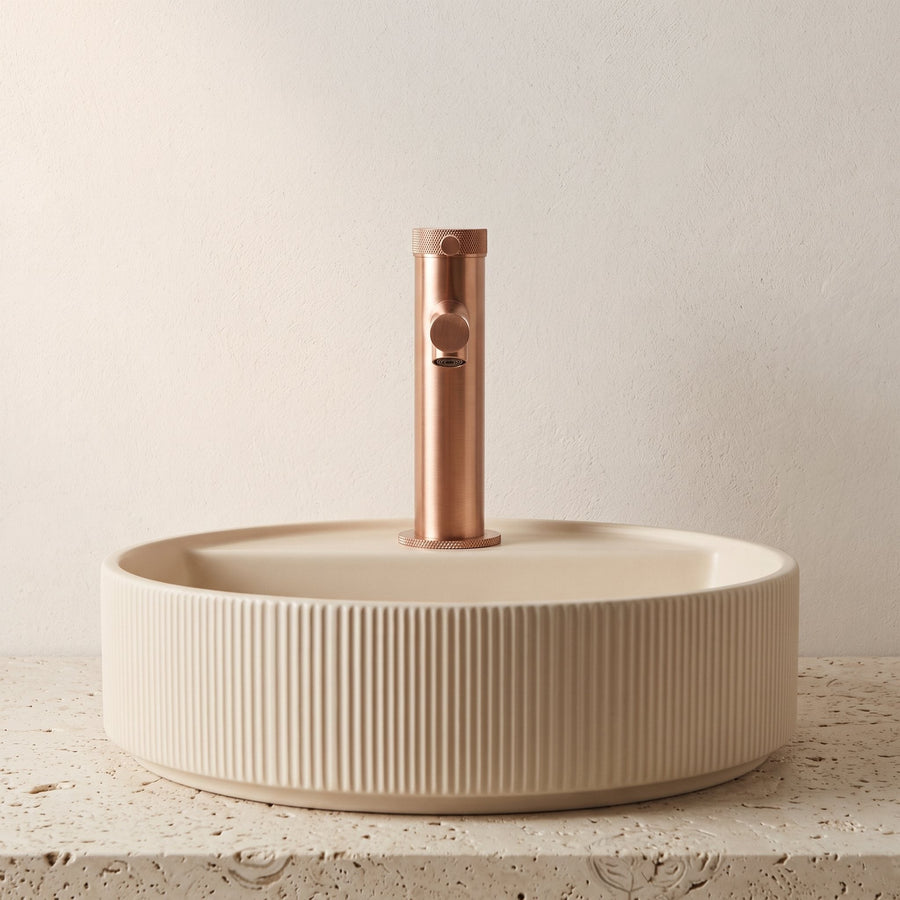 Robinet Lavabo Aura Or Rose Brossé Laiton — Mitigeur Moleté Minimaliste