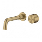 Robinet mural encastrable Linea gun metal : bec et molette sur fond blanc