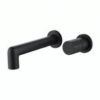 Robinet mural encastrable Muro noir mat : bec et molette sur fond blanc