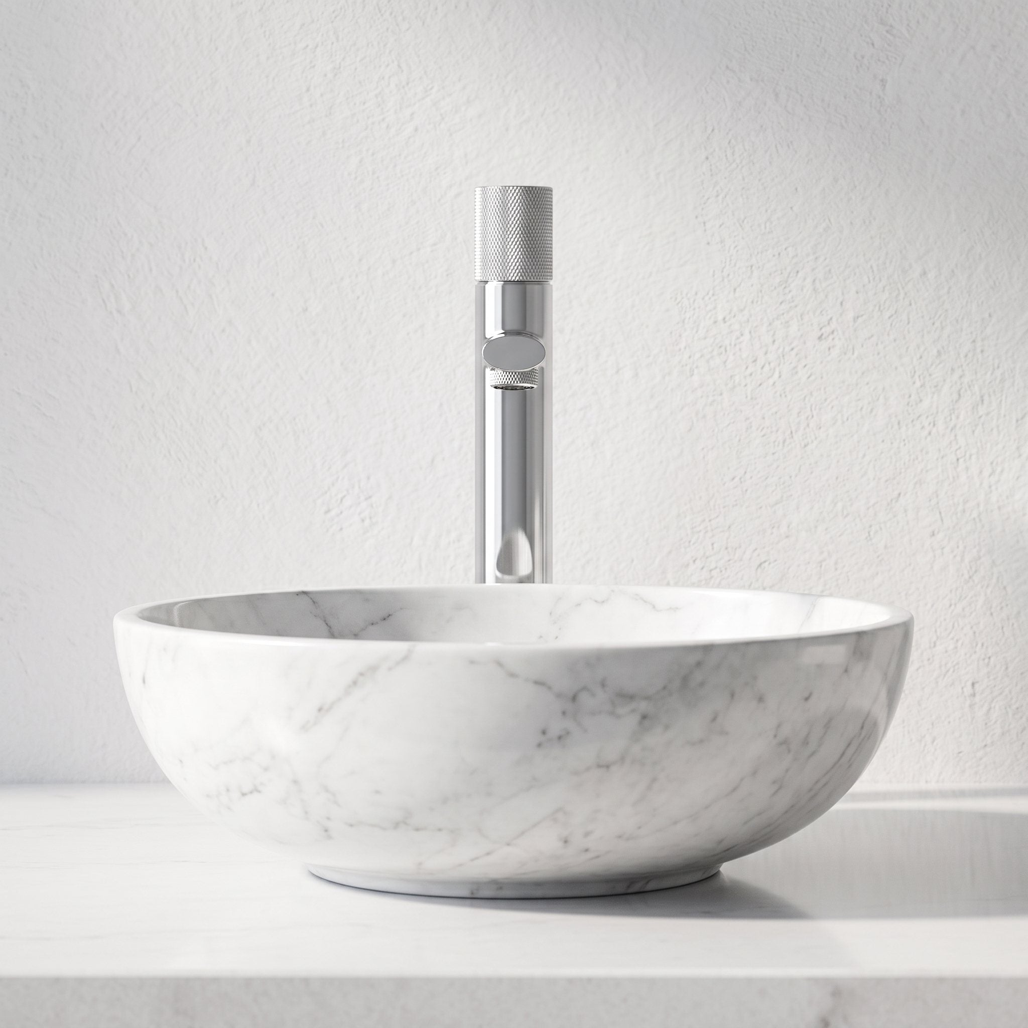 Robinet lavabo Runa chrome 318 mm derrière une vasque à poser, vue de face