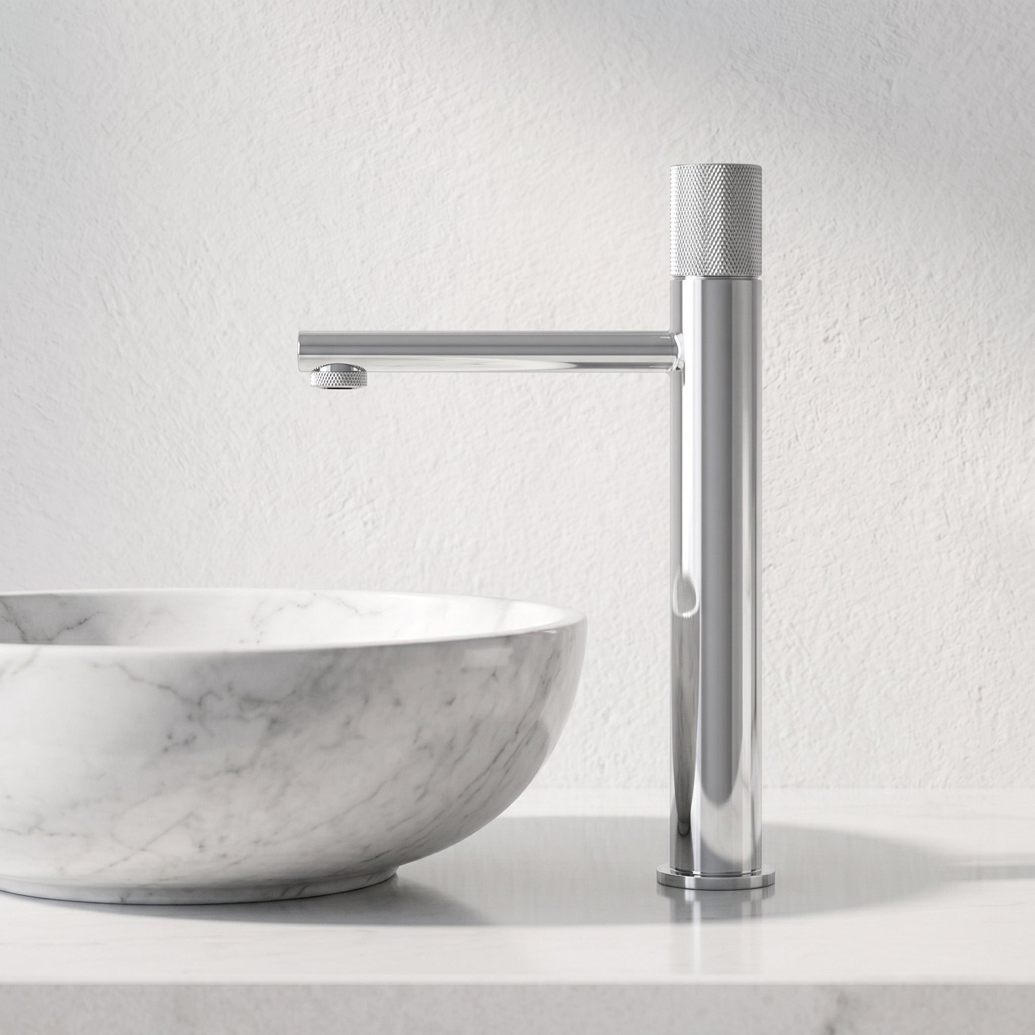 Robinet lavabo Runa chrome 318 mm sur plan de travail, vue de profil