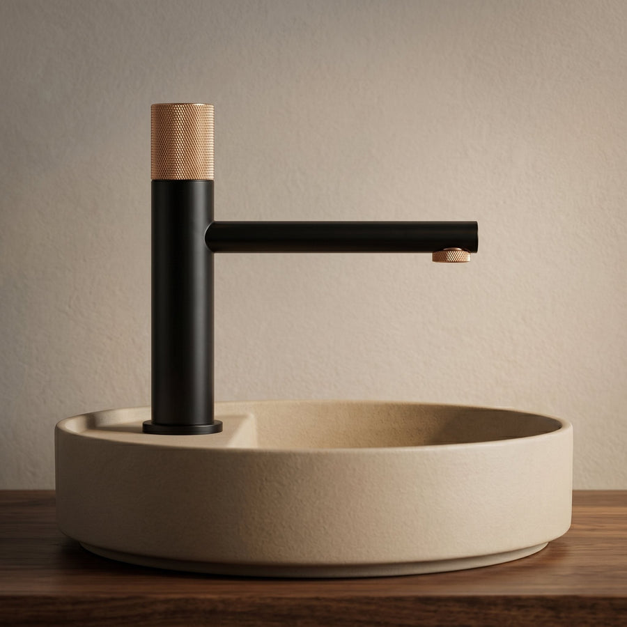 Robinet Lavabo Runa Noir & Or Rose Laiton — Mitigeur Moleté Monotrou