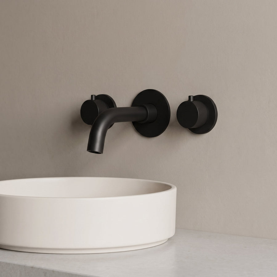Robinet Mural Vela Noir Mat Laiton — Mélangeur Encastrable Bec 210 mm