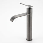 Robinet lavabo cascade Vetra gris modèle haut 290 mm sur fond blanc