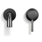 Robinet mural Vira gun metal : bec et platine de commande sur fond blanc